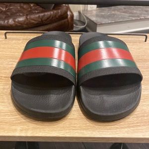 Gucci slides size 12 in black green and red